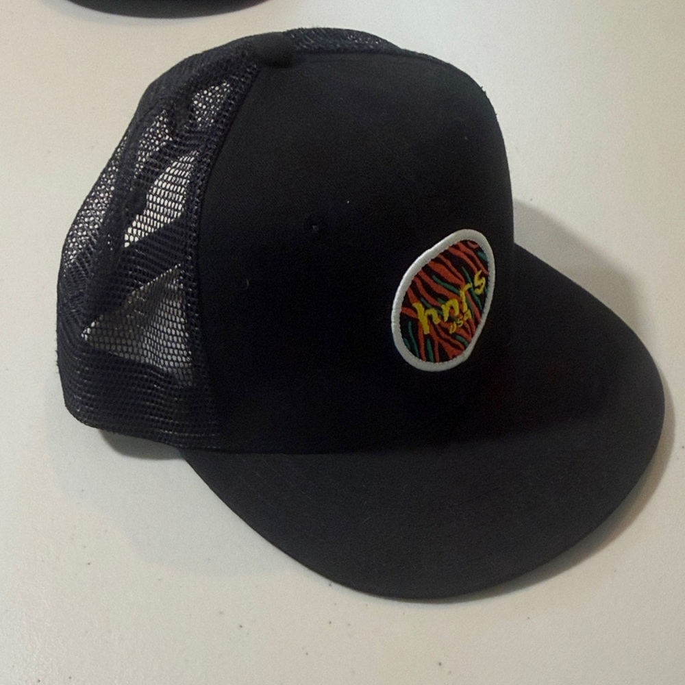 HNRS x In4mation Trucker Cap Set - Picture 2 of 9